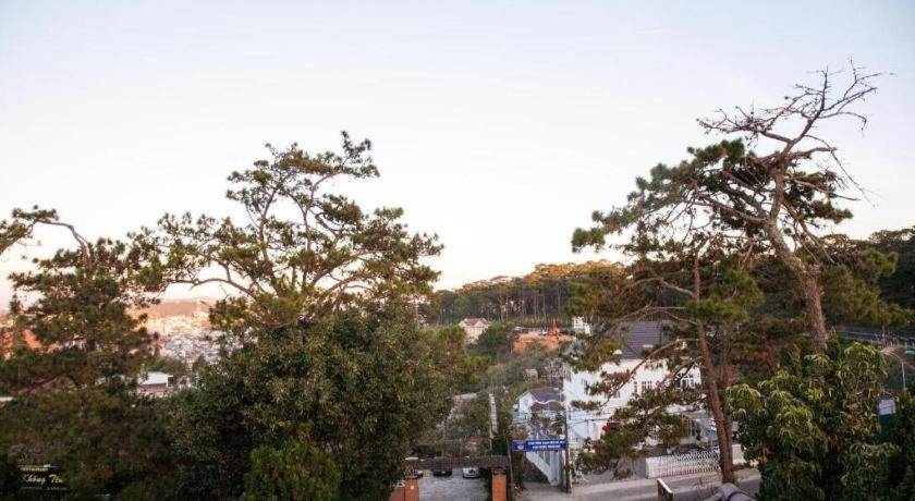 Hoa Sen Vang Hotel Dalat Extérieur photo